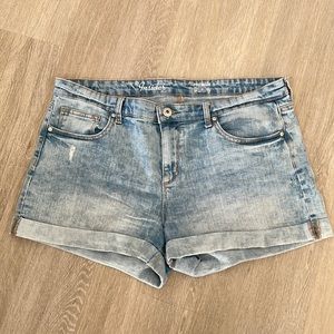SMART SET denim shorts